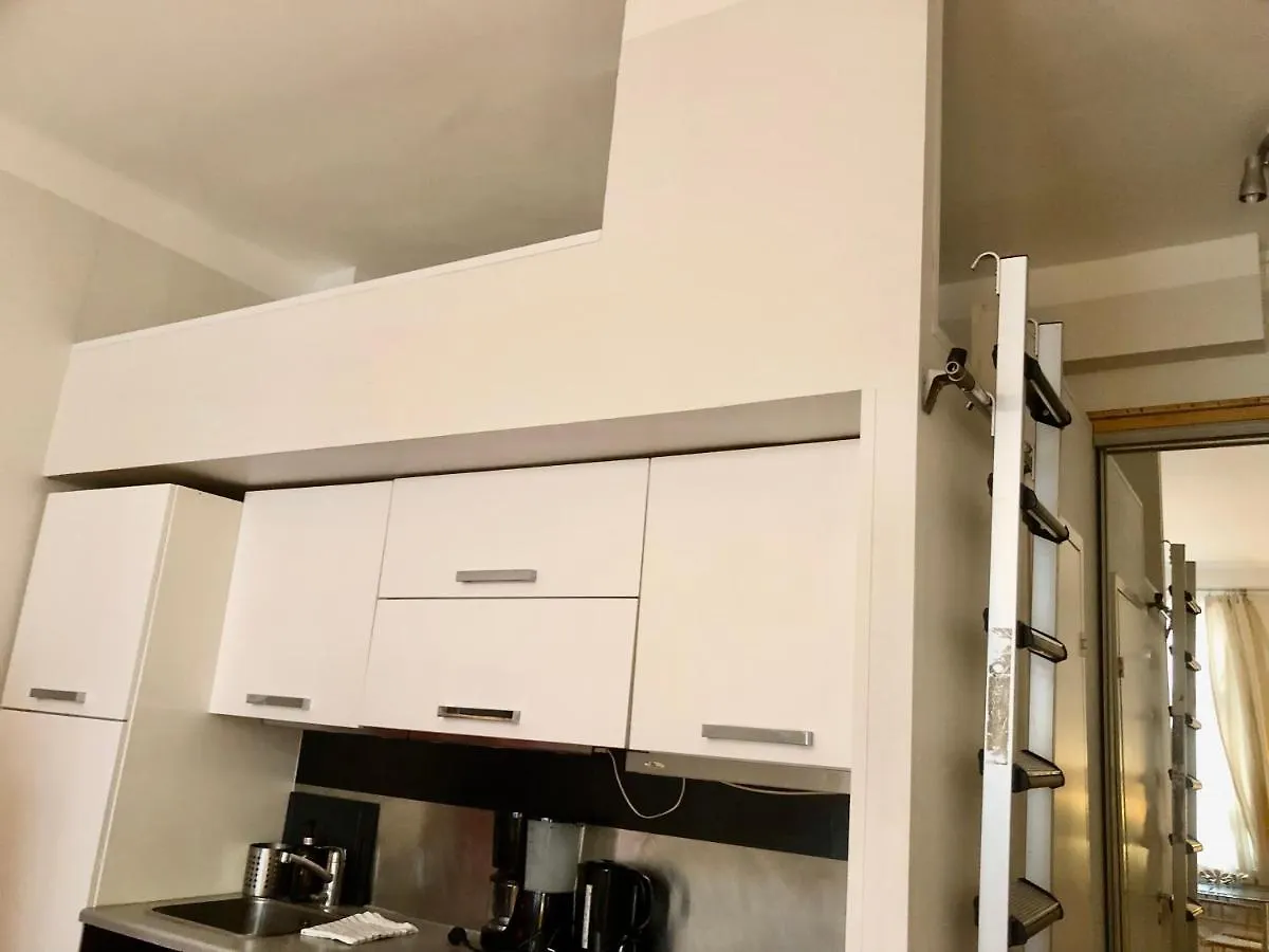 Sweet Home 40 City Center Punavuori Helsinki Apartment